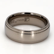 Comfort-Fit Polished Plain Metal Band