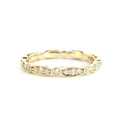 Alternating Side Detail Eternity Band